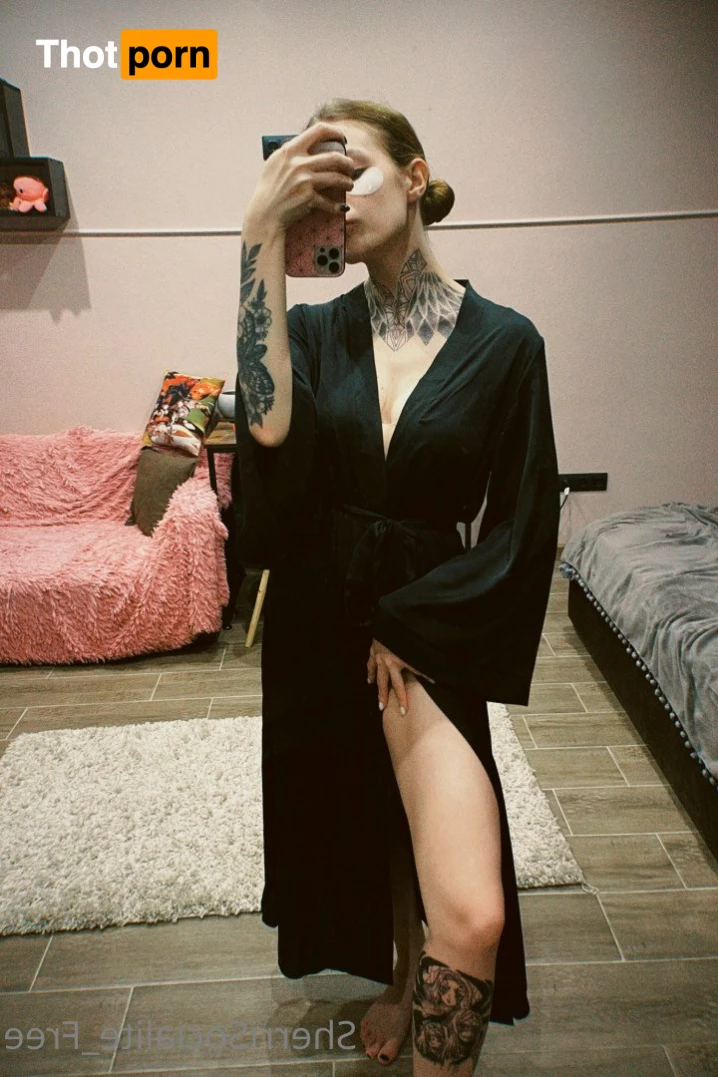 Sherri Socialite Free 2753616