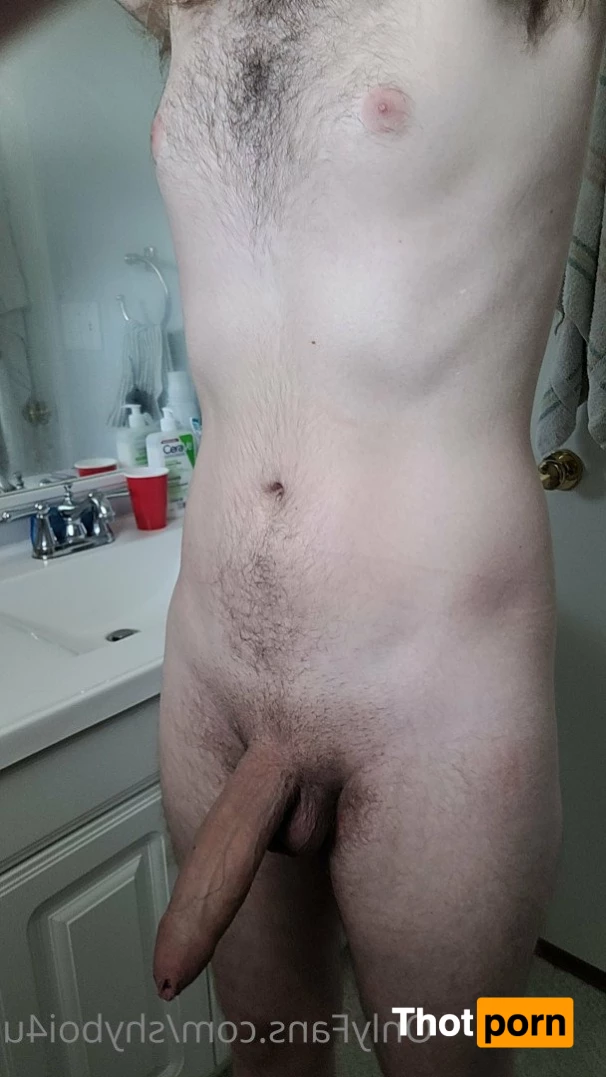 Shy Boi 😇 2707150