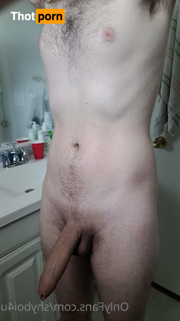 Shy Boi 😇 2707345