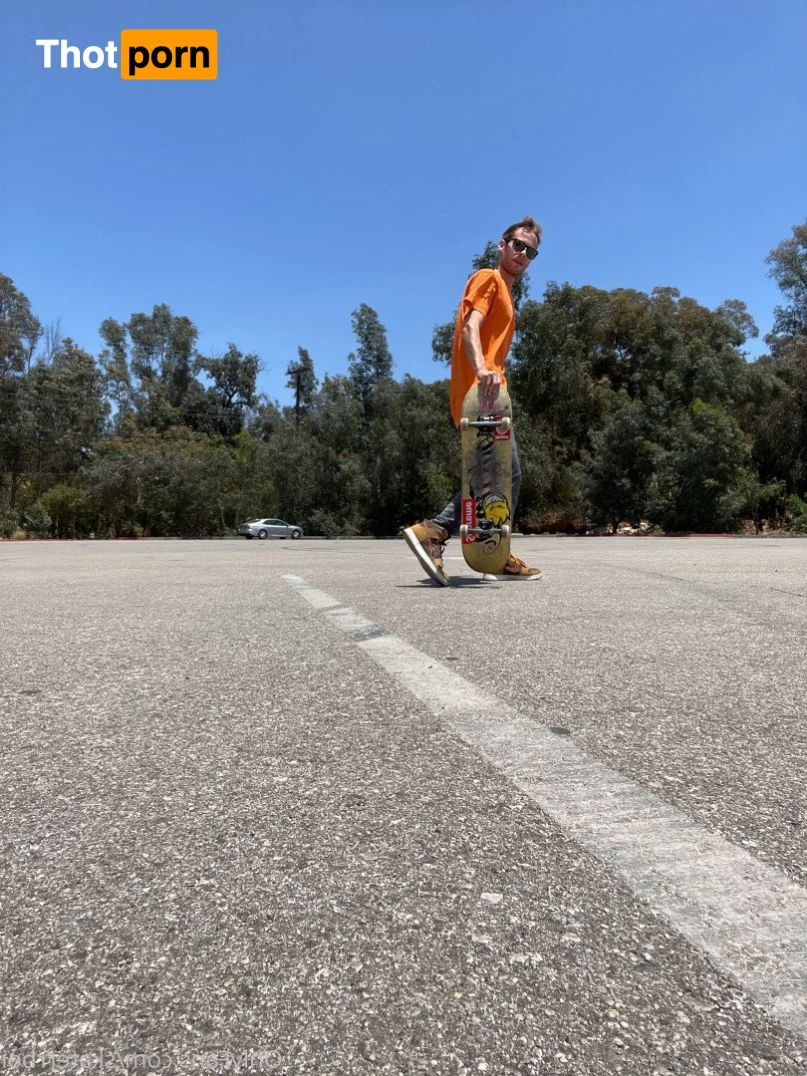 skatin with will 2975000