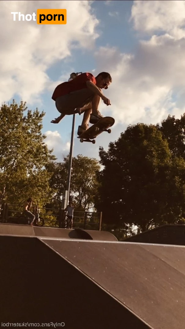 skatin with will 2975344