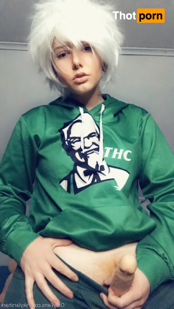 SkylarShark 10351372