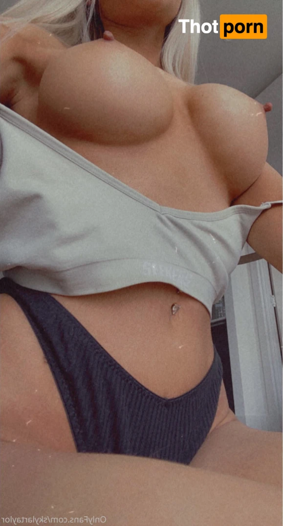 Amelia Franks 11861889