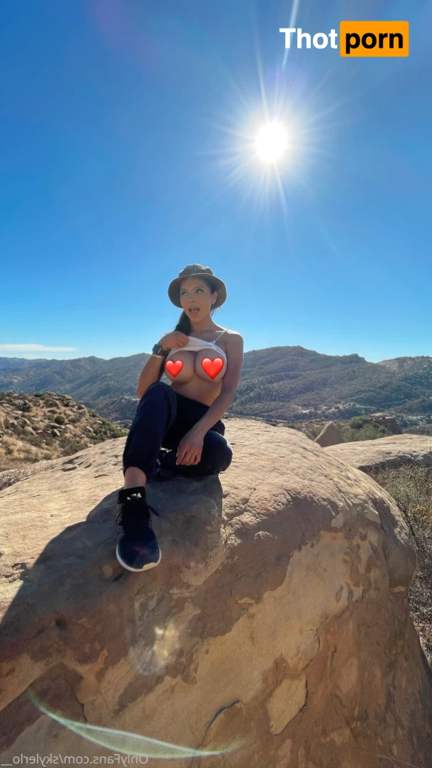 Skyler Lo Free Account 6063908