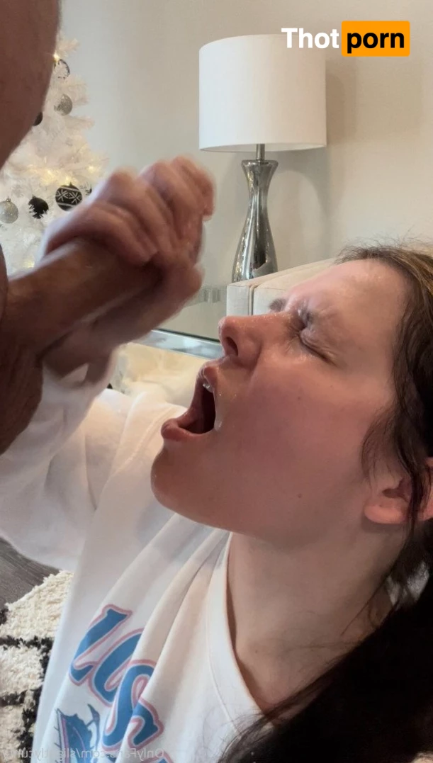 SLIGHTLYCUNTY 2706566