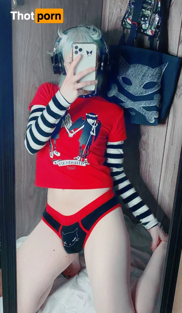 Icky Vicky✨ 2731060