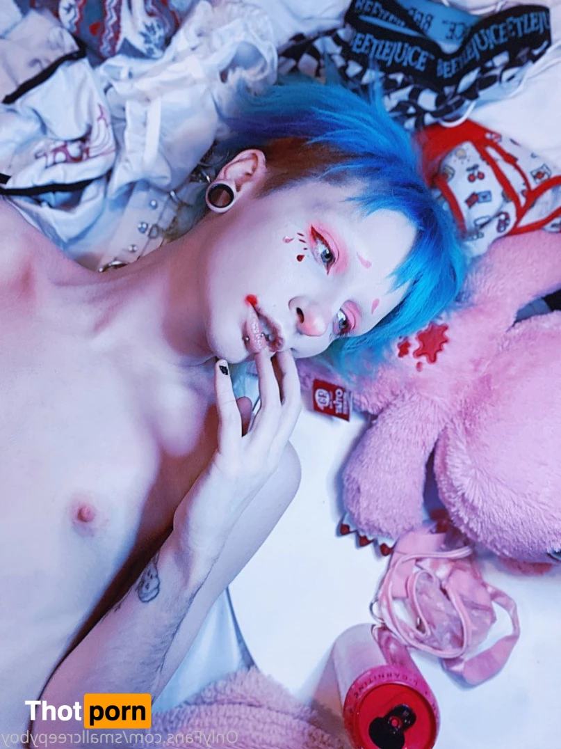 Icky Vicky✨ 2731204