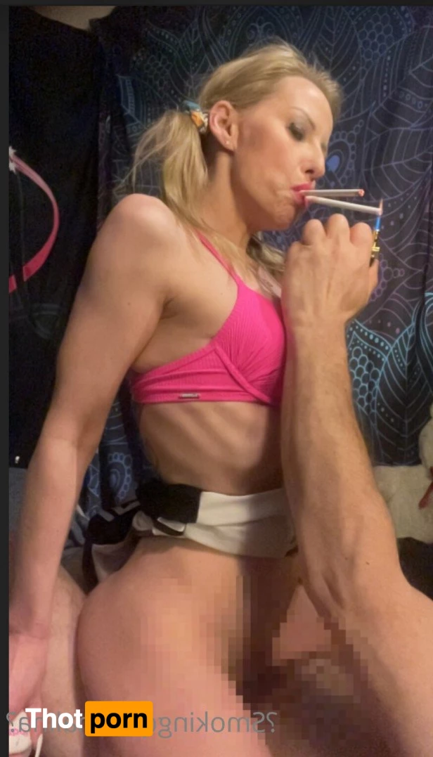 SmokingQueenAlinaClips 2972445