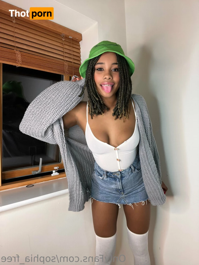 Sophia 😍 ✨ 11764819