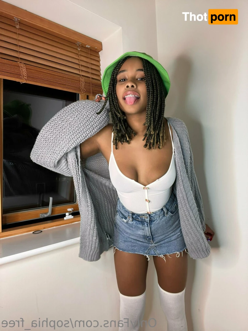 Sophia 😍 ✨ 11764894