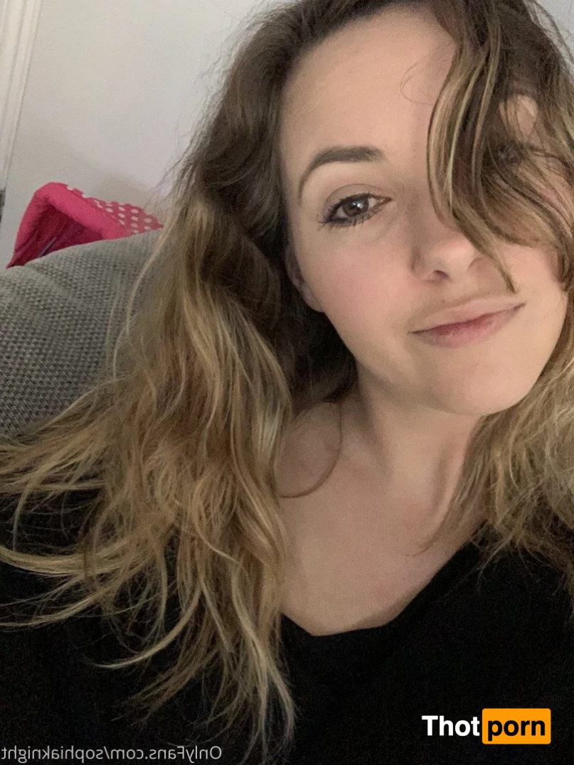 Sophia Knight 2671790