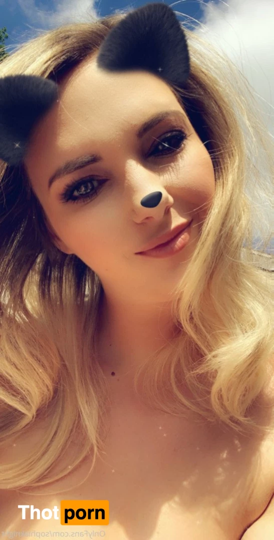 Sophia Knight 2671829