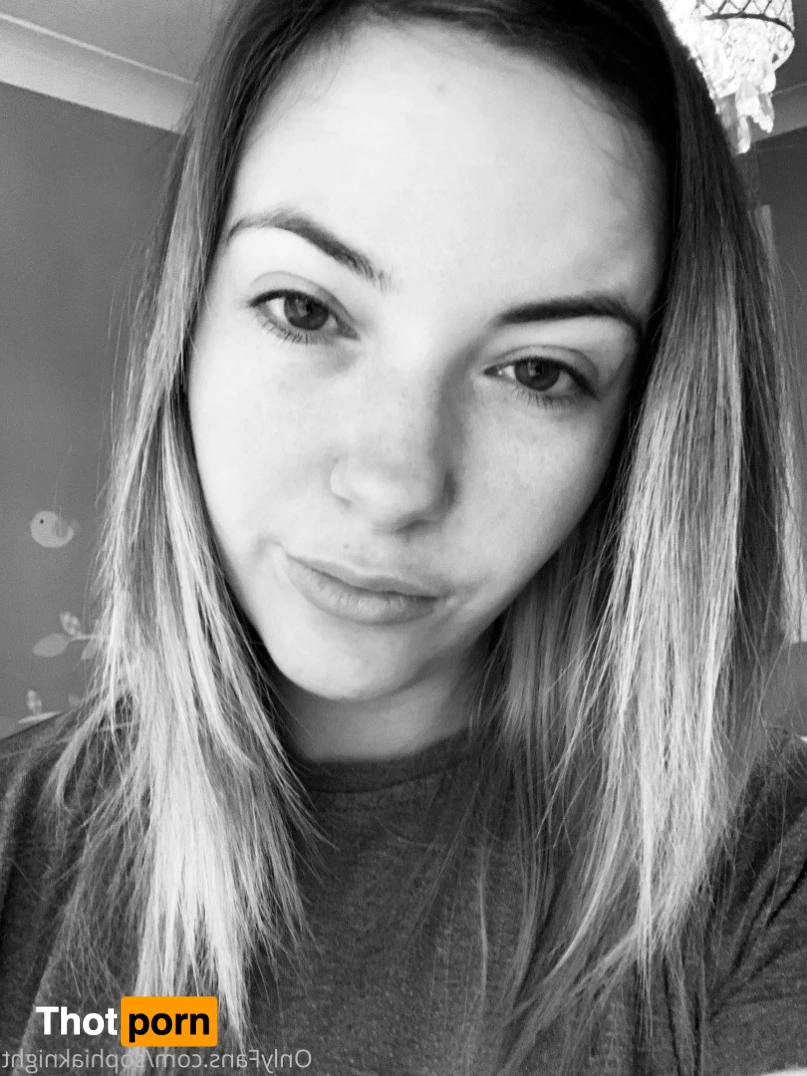 Sophia Knight 2671988