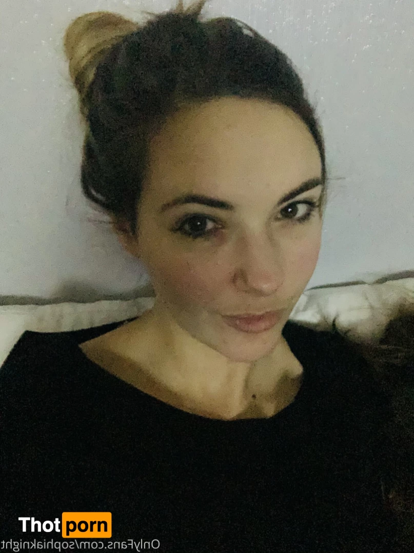 Sophia Knight 5883229