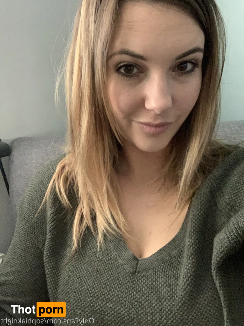 Sophia Knight 5883283
