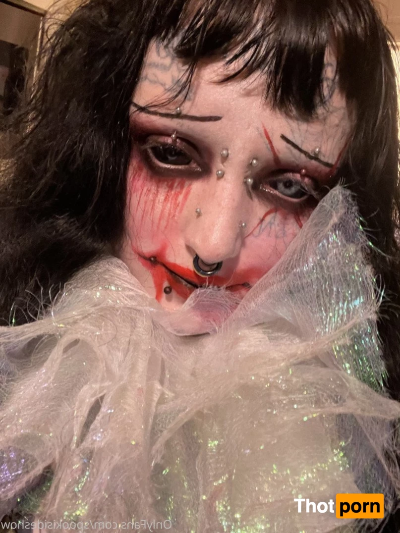 Spooki/Aurora 2724386