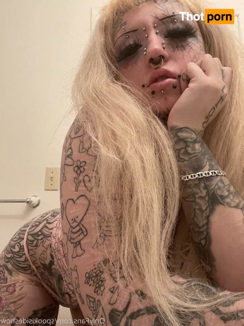 Spooki/Aurora 2724651