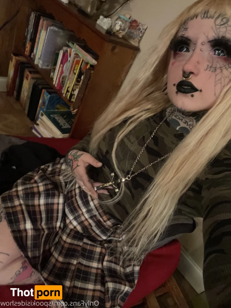 Spooki/Aurora 5730509