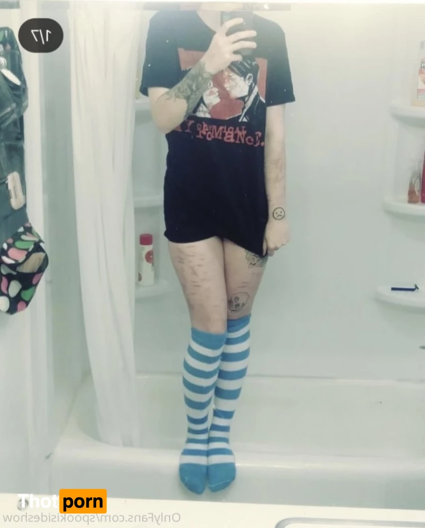 Spooki/Aurora 5730564