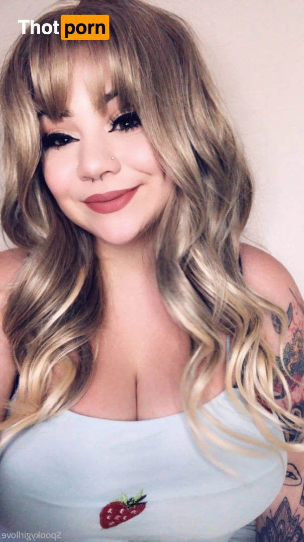 Spooky Carli 7669103