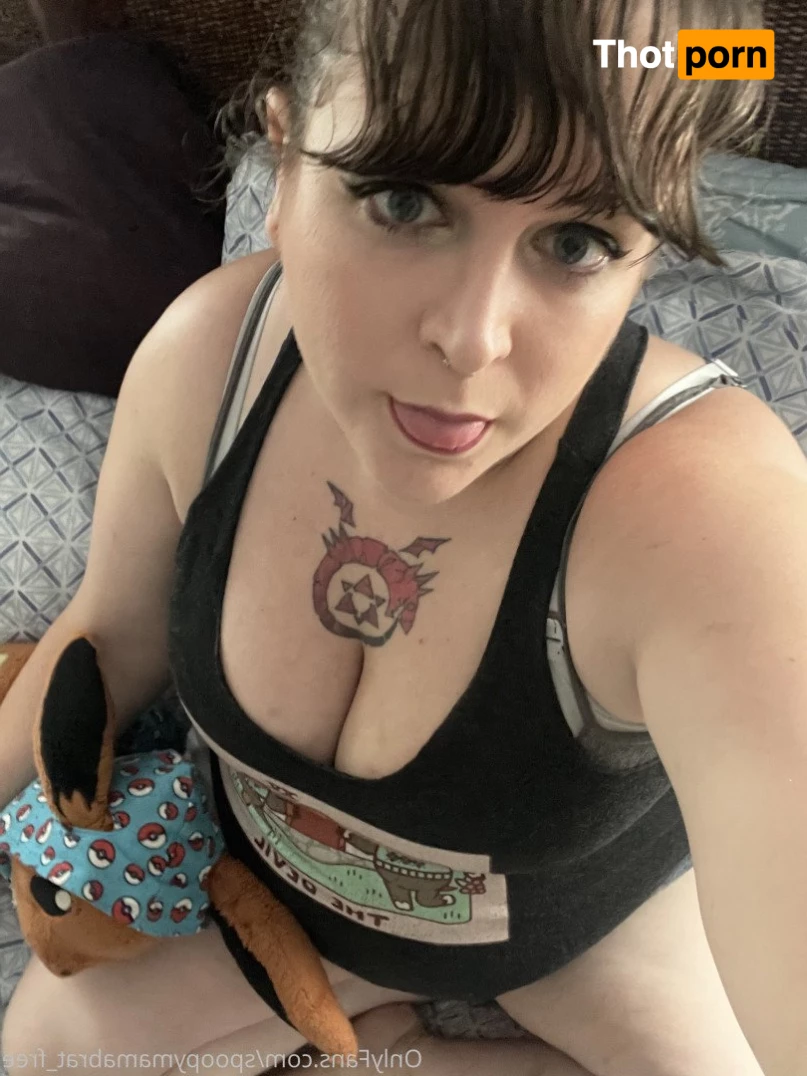 spoopymamabrat_free 2719222