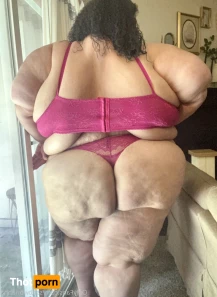 5784669