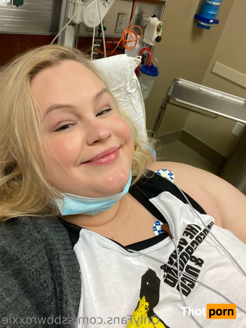 Supersized Roxxie 11647527