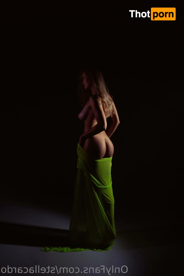 Stella Cardo 12495165