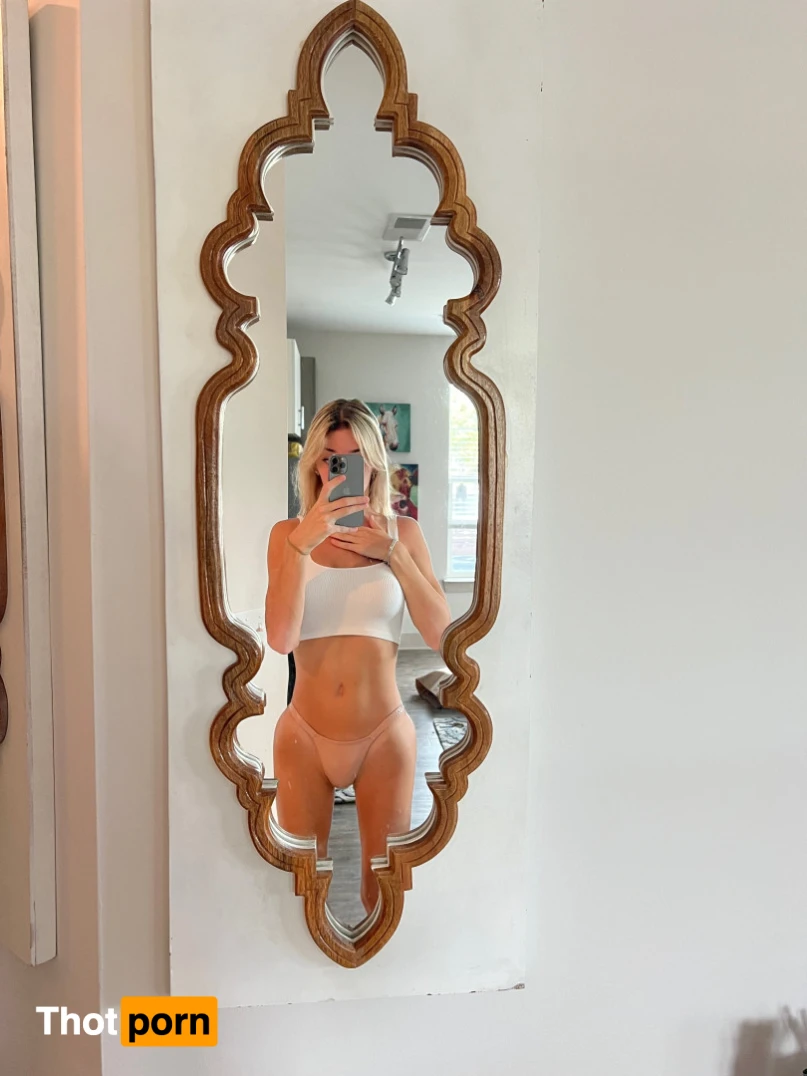 Stella 💕 11570664