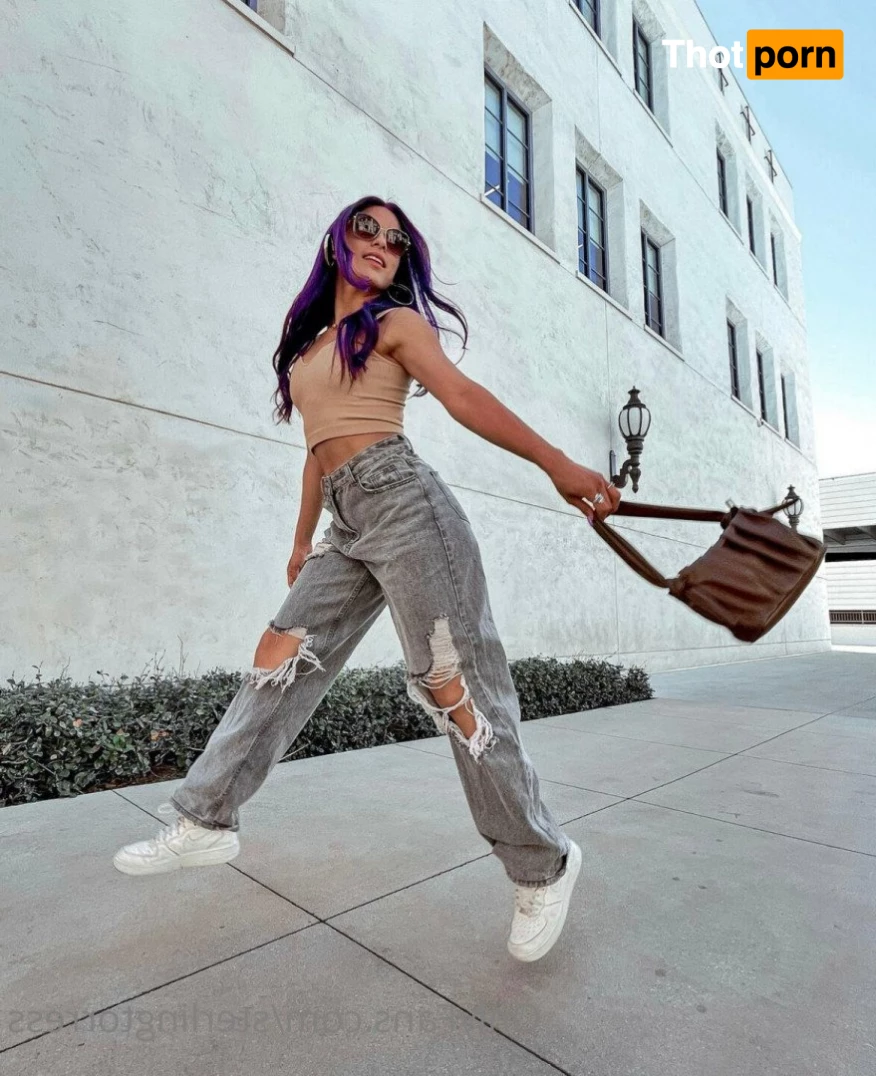 Sterling💜✨ 2756019