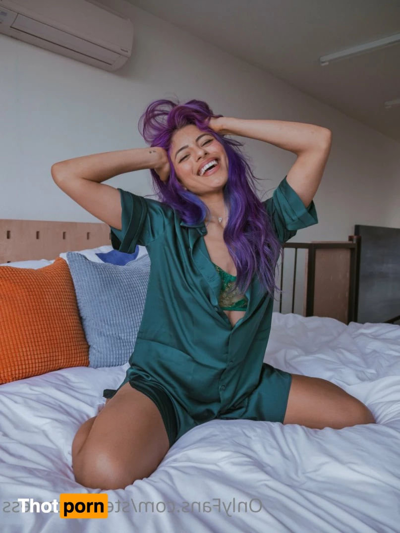 Sterling💜✨ 2756041