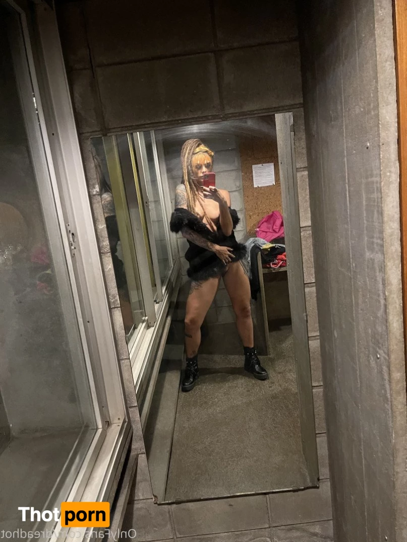 Dread Hot 🌹 $3 SALE! 332401