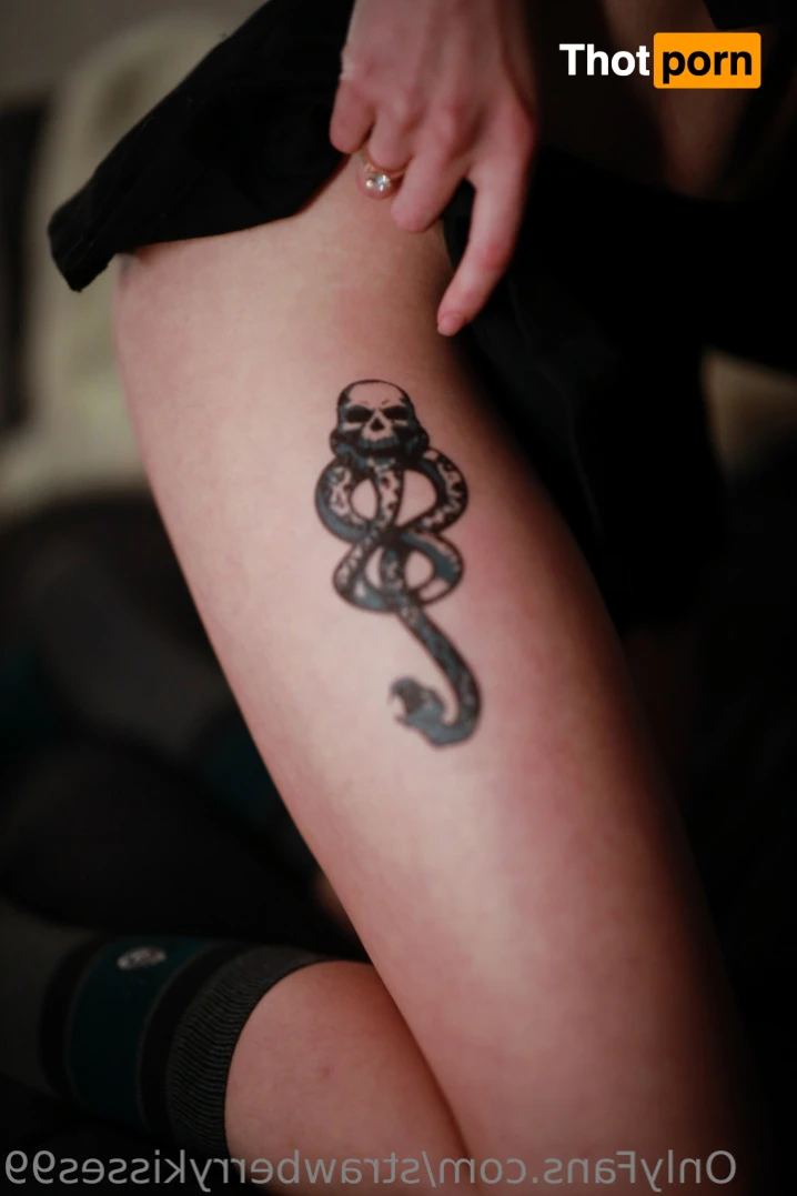 Strawberry Kisses 11567292