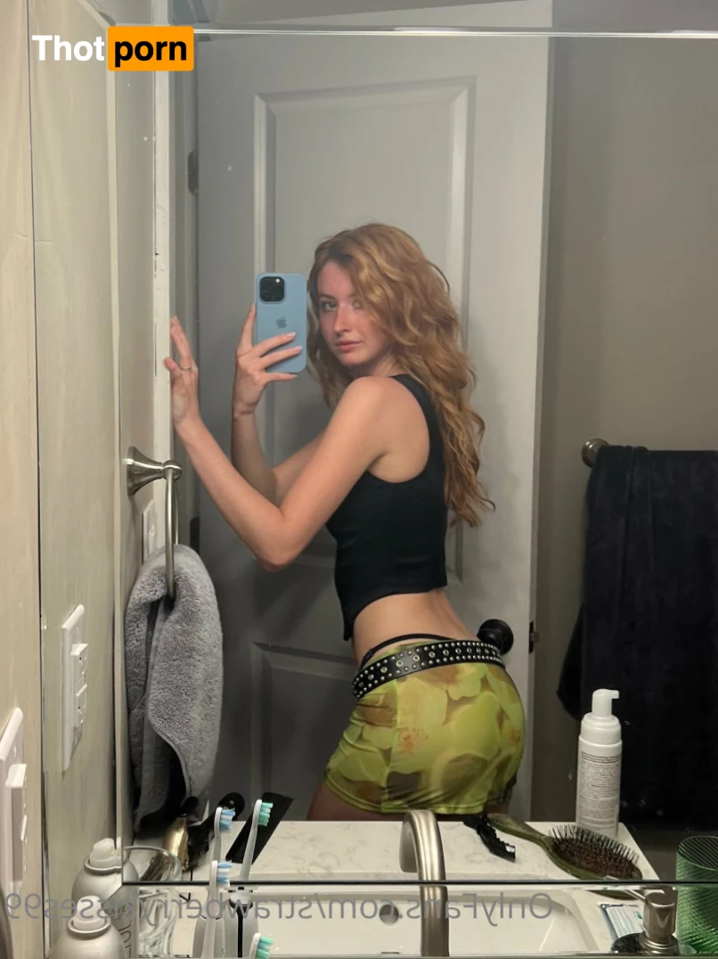 Strawberry Kisses 11567327