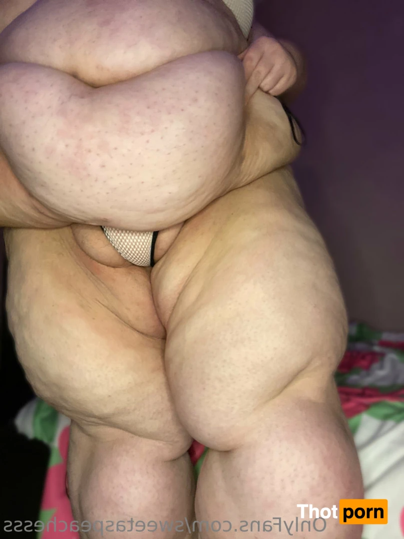 Sweet As Peaches 15699249