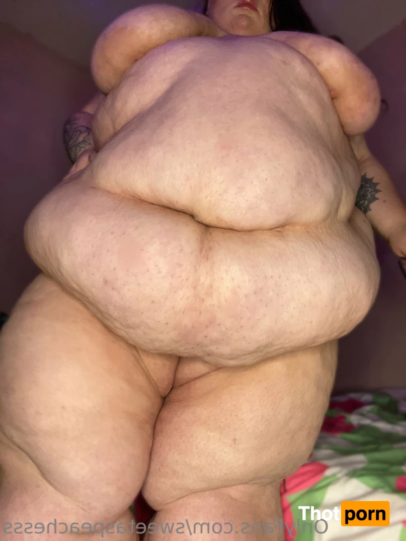 Sweet As Peaches 15699507