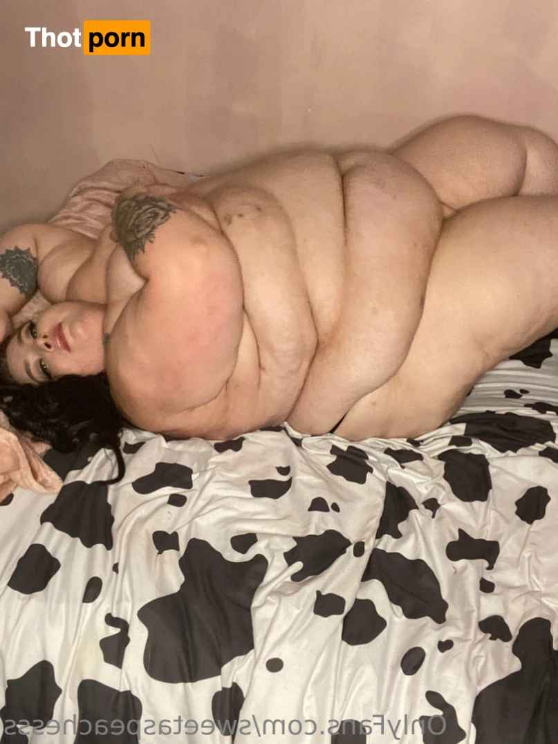 Sweet As Peaches 15699843