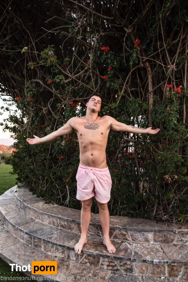 Taylor Caniff 15602772