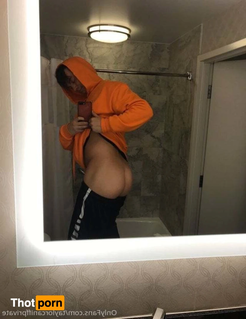 Taylor Caniff 15602860