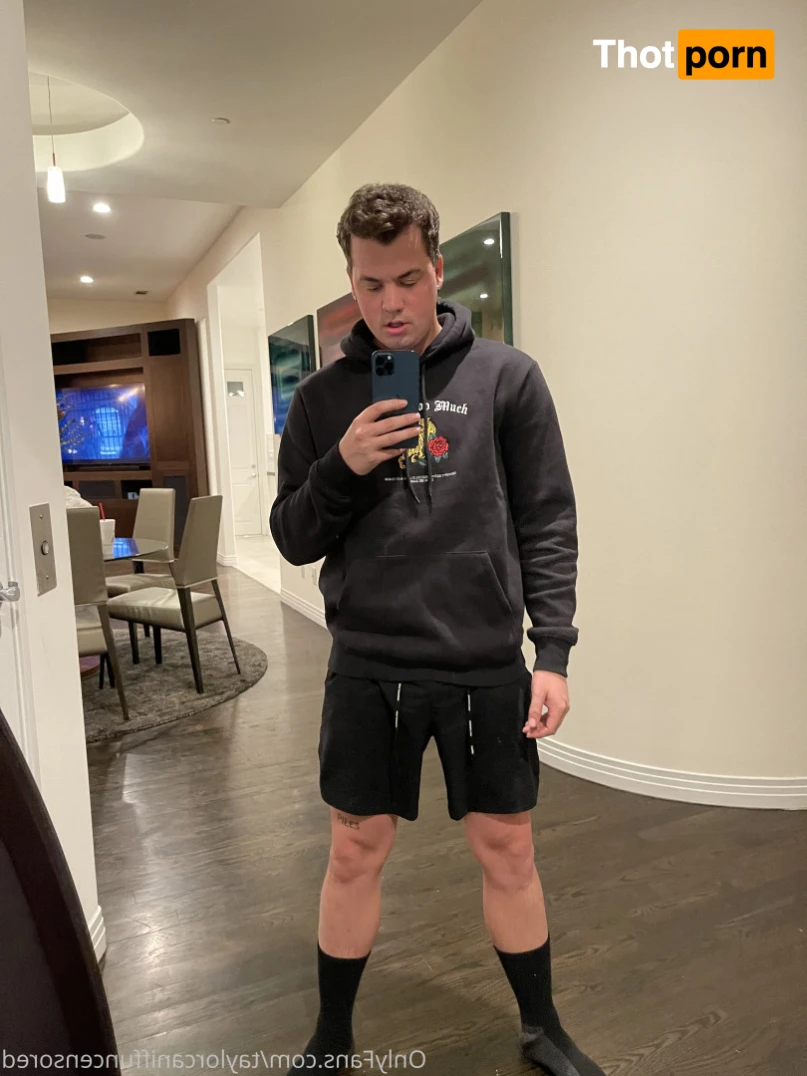 Taylor Caniff 15602983