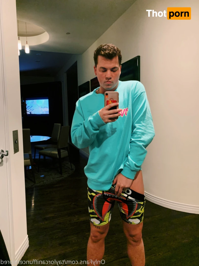 Taylor Caniff 15603256