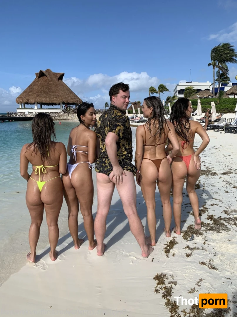 Taylor Caniff 15603273