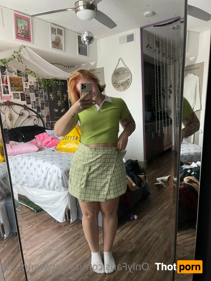 taylorwrenmarie 2638166