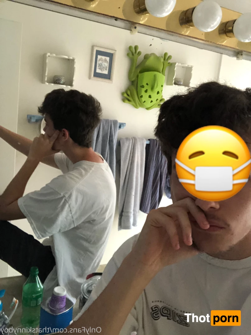 Skinny boy <3 5649237