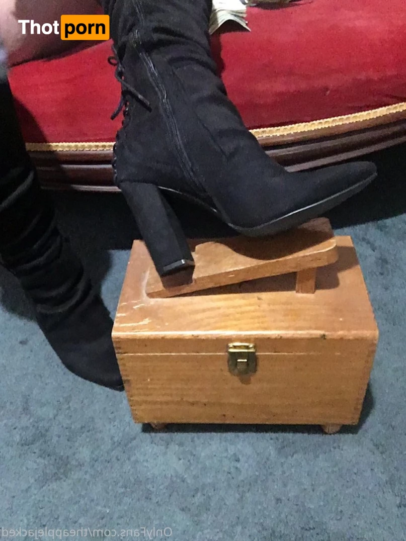 Lady Leatherman 2647247