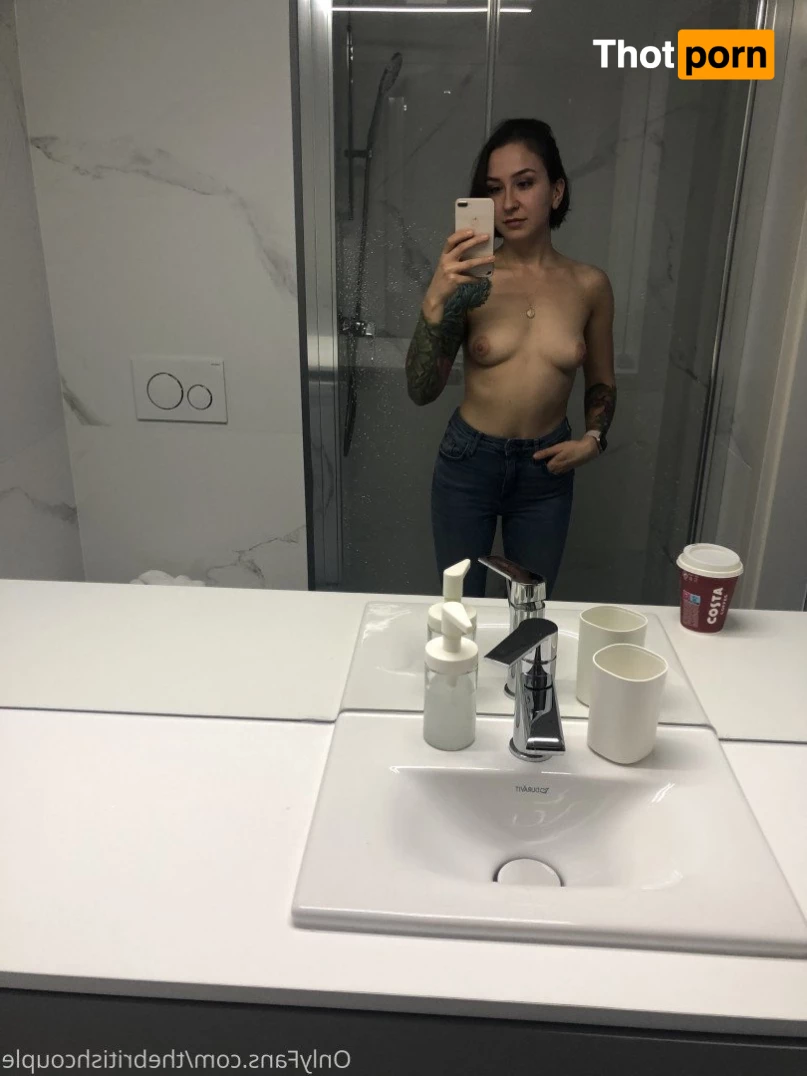 Julia Next Door 2906575