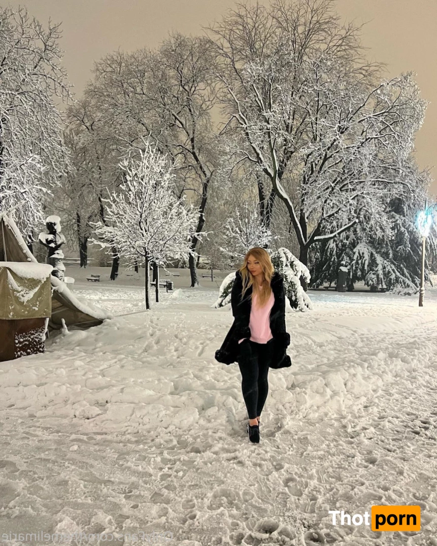 🥛🍦THE MILK FAIRY 🧚‍♀️ BIG LIPS QUEEN 💉🫦 10079812