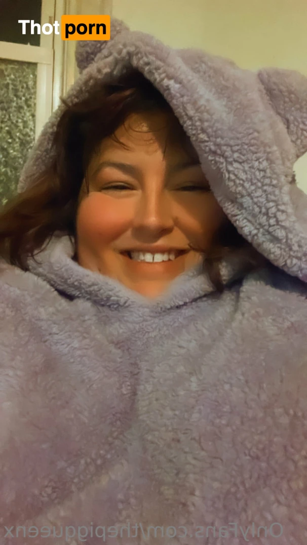 ThePigQueen 15470839