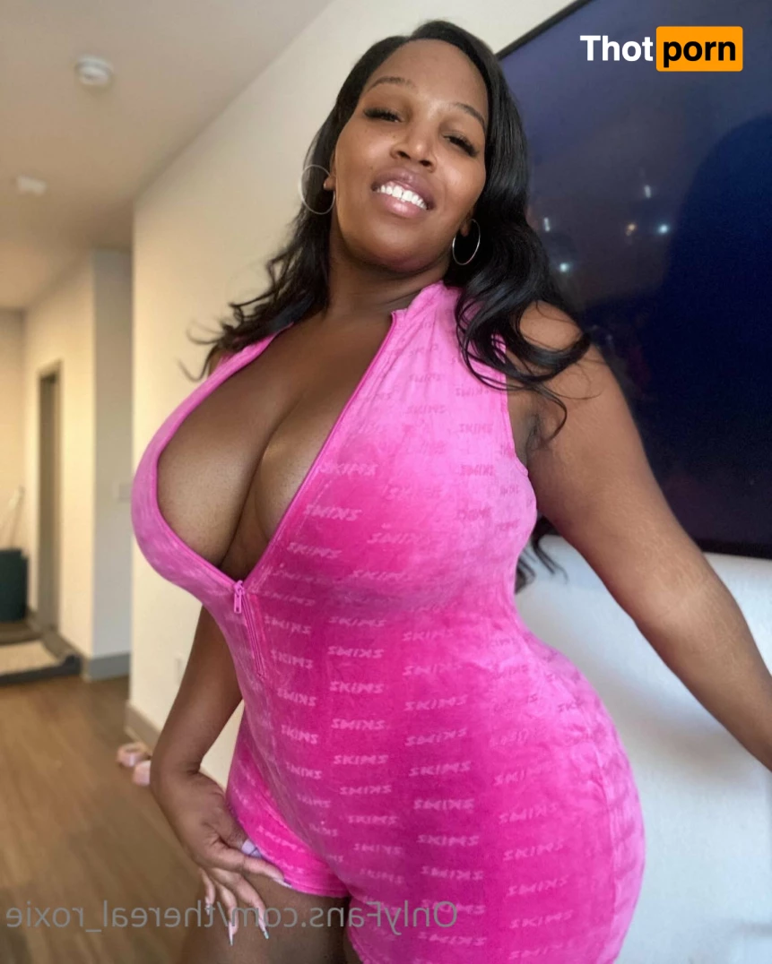 TheReal_RoxieFree 5665376