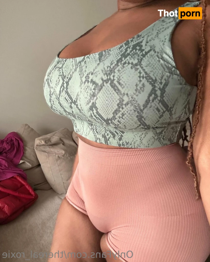 TheReal_RoxieFree 15470734